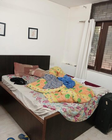 Bedroom in 1.5 BHK Builder Floor at Shastri Nagar – for Rent