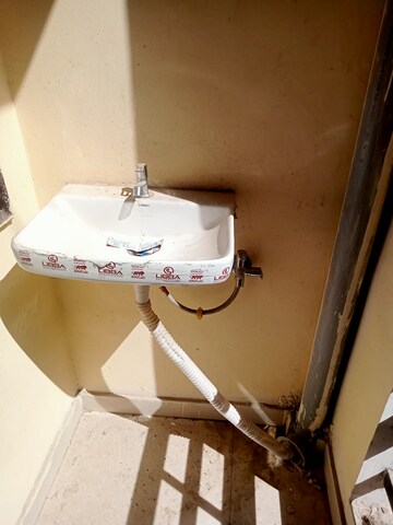 Bathroom in 1 BHK Builder Floor at Ignou Road – for Rent