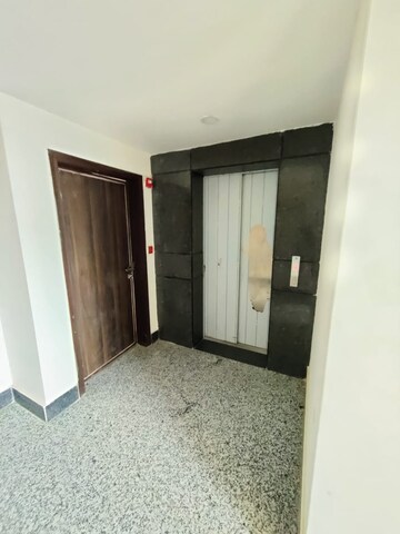 Room in 4 BHK Apartment at Tata Primanti-Executive Apartments, Sector 72 – for Sale