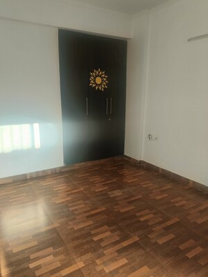 Room in 2 BHK Apartment at Gardenia Gateway, Sector 75 – for Sale