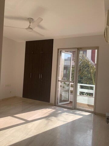 3 BHK Builder Floor For Rent in Saket