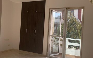 3 BHK Builder Floor For Rent in Saket