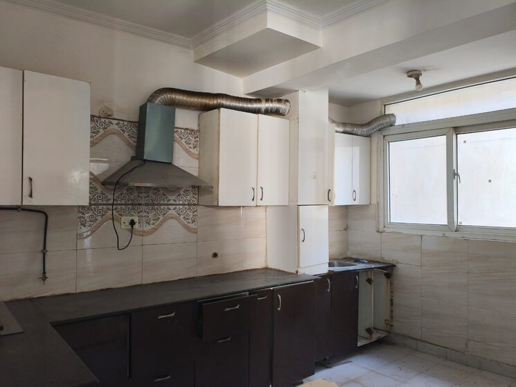 Kitchen, gardenia-gateway 3 Bedroom 1700 Sq.Ft. Apartment In Sector 75 Noida 8433680