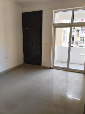 Room in 3 BHK Apartment at Gardenia Gateway, Sector 75 – for Sale