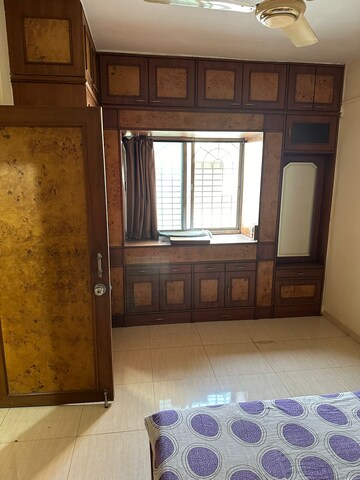 Room in 2 BHK Apartment at Mantri Aangan, Koregaon Park – for Rent