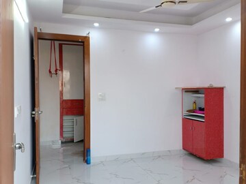 Room in 2 BHK Apartment at Panchsheel Vihar – for Sale