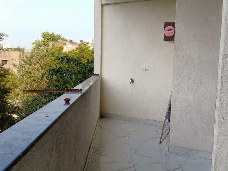 Balcony, panchsheel vihar 2 Bedroom 900 Sq.Ft. Apartment In Panchsheel Vihar Delhi 8433735
