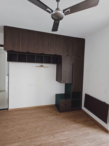 Room in 3 BHK Apartment at Brigade Cornerstone Utopia, Varthur – for Rent