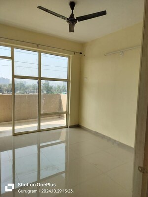 Room in 2 BHK Apartment at Pyramid Heights, Sector 85 – for Sale