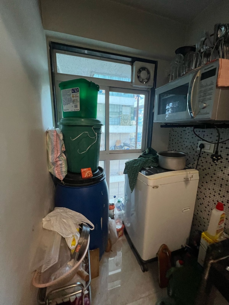 Living Room, platinum-prive 1.5 Bedroom 600 Sq.Ft. Apartment In Andheri West Mumbai 8433850