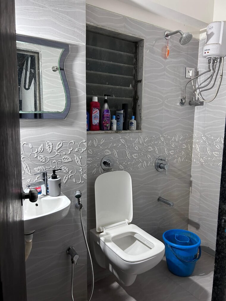 Bathroom, ani-anu-sri-balaji-enclave 2 Bedroom 604 Sq.Ft. Apartment In Malad West Mumbai 8433870