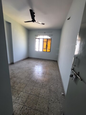 Room in 2 BHK Apartment at Doranda – for Rent