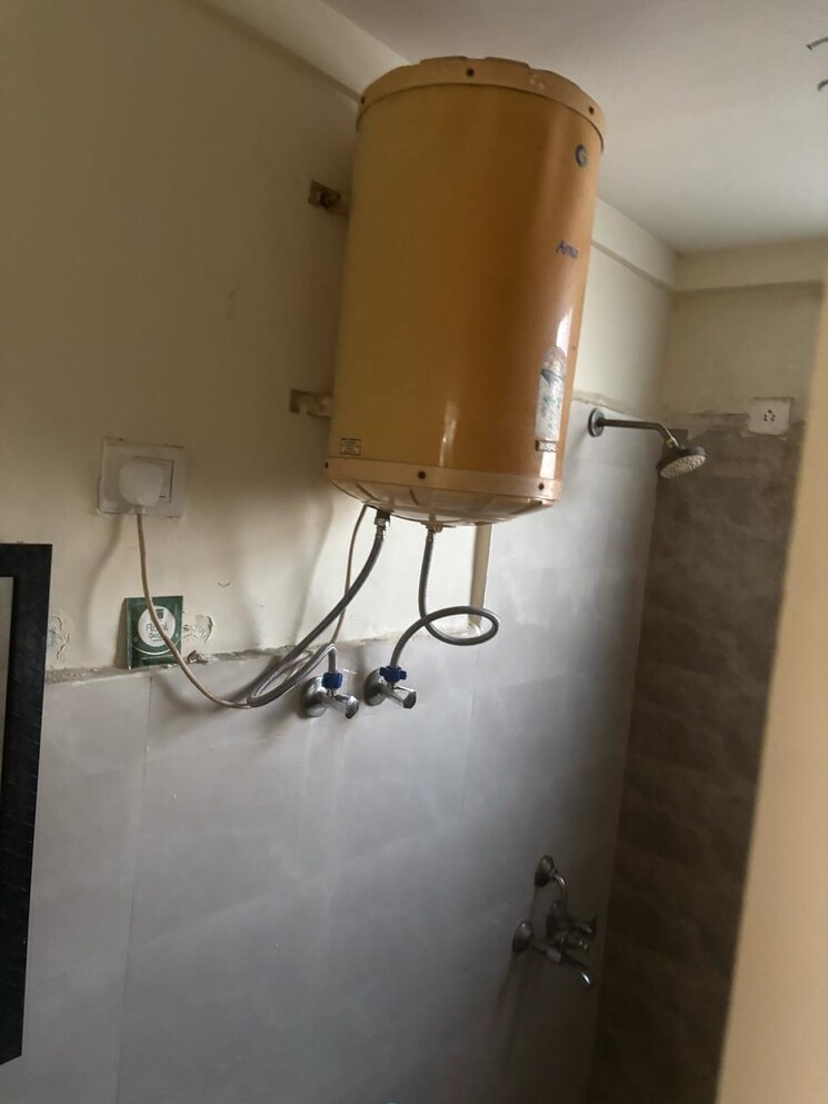 Other, pyramid-heights 2 Bedroom 625 Sq.Ft. Apartment In Sector 85 Gurgaon 8433944