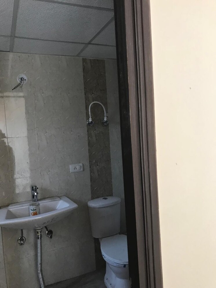 Bathroom, eureka-diya-green-city 2.5 Bedroom 1111 Sq.Ft. Apartment In Raj Nagar Extension Ghaziabad 8433987