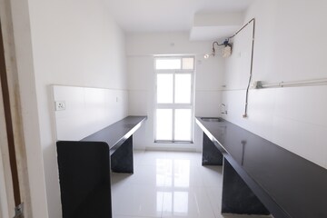 2 BHK Apartment For Sale in Godrej Emerald, Ghodbunder Road
