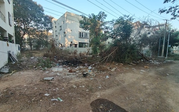 Plot For Sale in Nallagandla