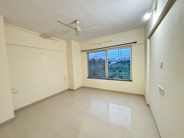 Room in 2 BHK Apartment at Brahma Realty Skycity, Dhanori – for Rent