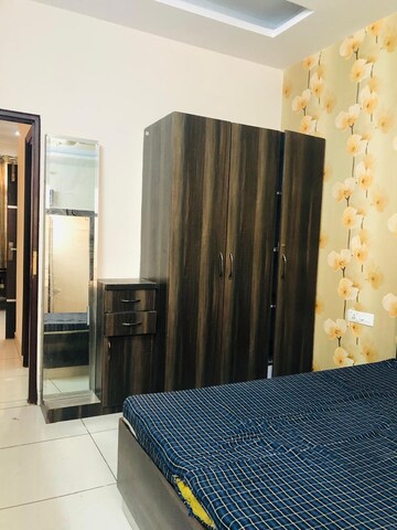 Bedroom in 2 BHK Apartment at Kharar Road – for Rent