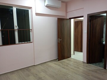 Room in 3 BHK Apartment at Ideal Aquaview, Mahish Bathan – for Rent