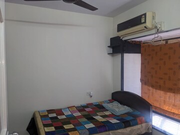 Bedroom in 2 BHK Apartment at Prathamesh Alfa CHS, Azad Nagar – for Rent