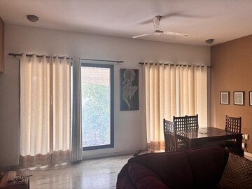 Living Room in 3 BHK Builder Floor at Saurabh Niwas, Sector 40 – for Rent