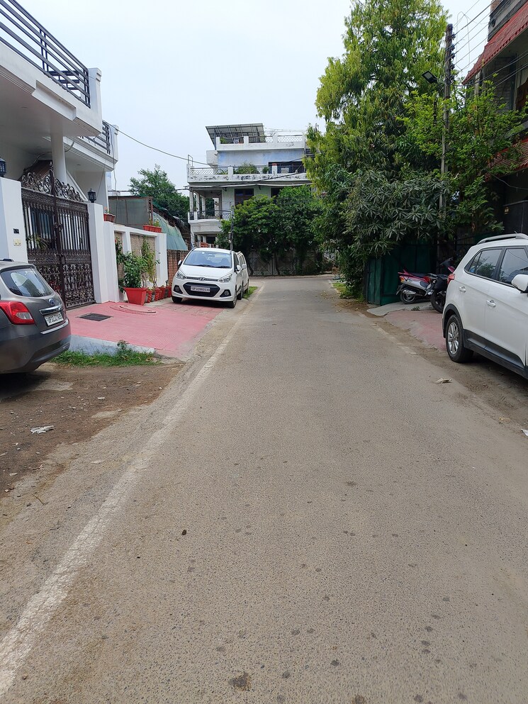 Exterior View, vipul khand  1600 Sq.Ft. Plot In Vipul Khand Lucknow 8434287