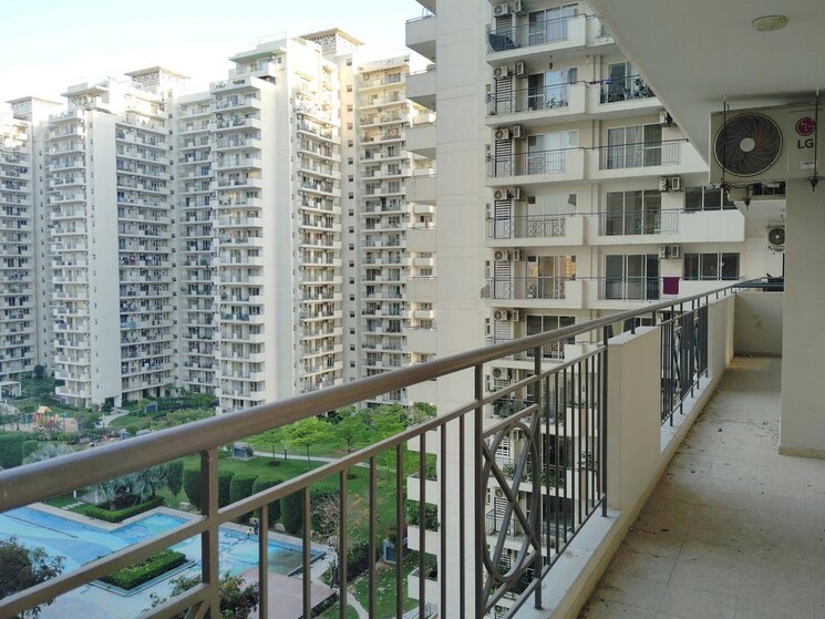 Balcony, bestech-park-view-grand-spa 4 Bedroom 3470 Sq.Ft. Apartment In Sector 81 Gurgaon 8434318