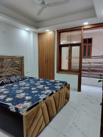 Bedroom in 2 BHK Builder Floor at Ignou Road – for Rent