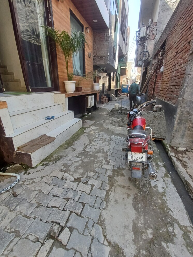 Exterior View, upsidc site b 2 Bedroom 120 Sq.Mt. Independent House In Upsidc Site B Greater Noida 8434327