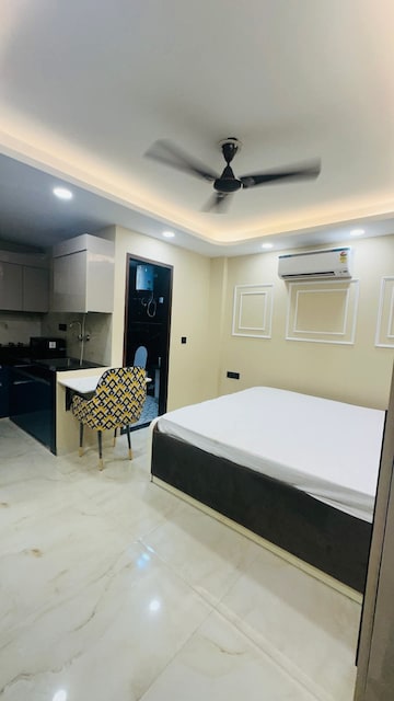 Living Room in 4 BHK Builder Floor at Unitech Greenwood City Apartment, Sector 45 – for Sale