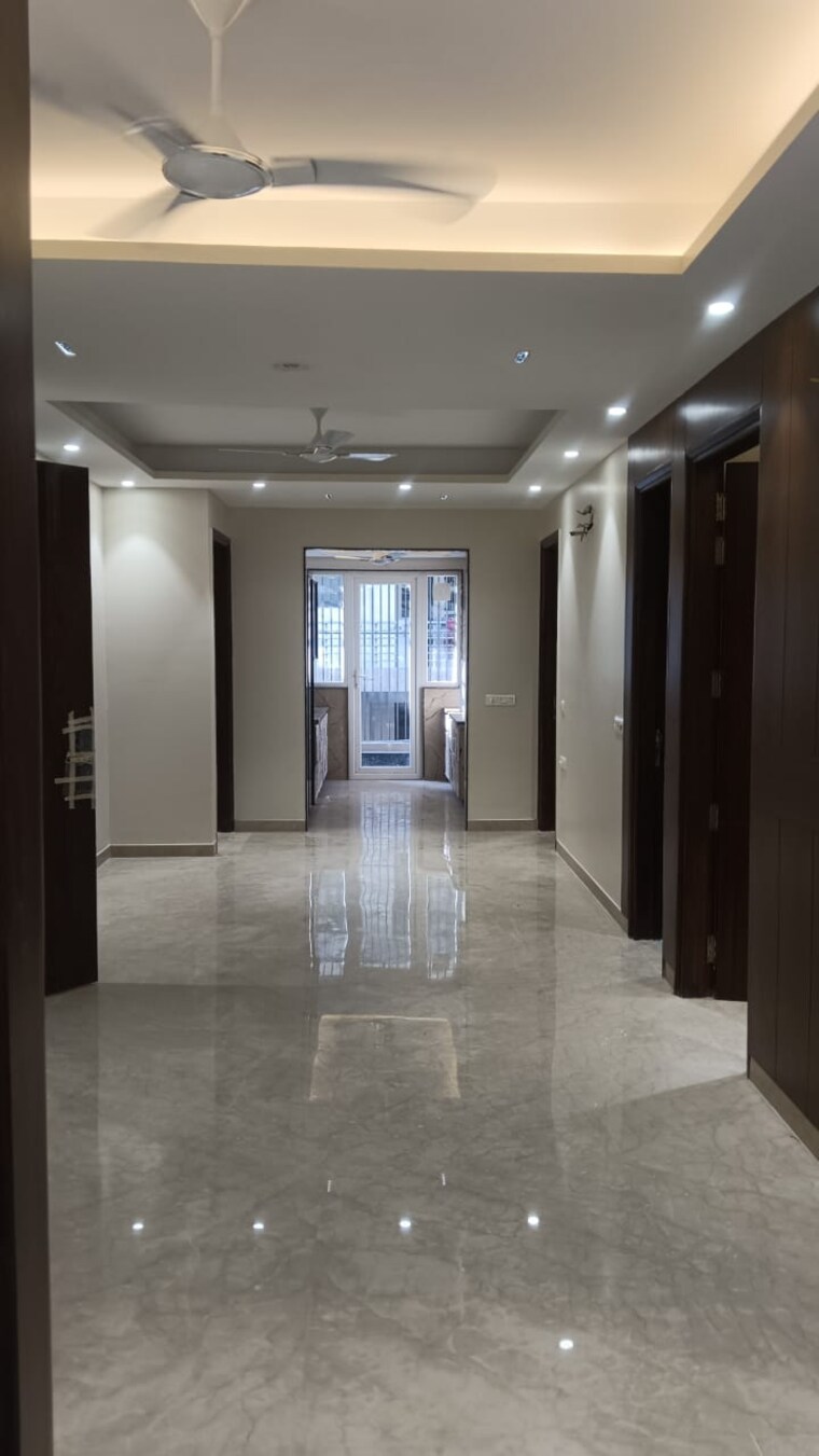 undefined, rwa-residential-society 4 Bedroom 1800 Sq.Ft. Builder Floor In Sector 40 Gurgaon 8434357