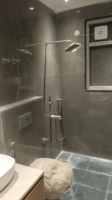 Bathroom in 4 BHK Builder Floor at RWA Residential Society, Sector 40 – for Sale