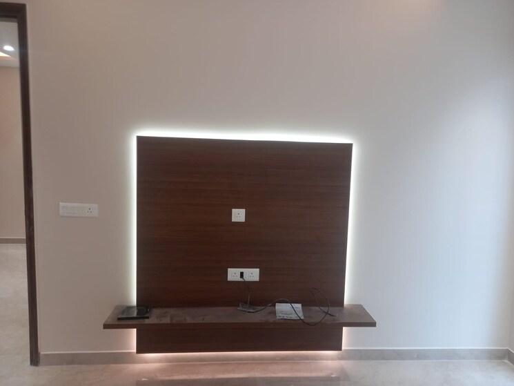 undefined, rwa-residential-society 4 Bedroom 1800 Sq.Ft. Builder Floor In Sector 40 Gurgaon 8434357