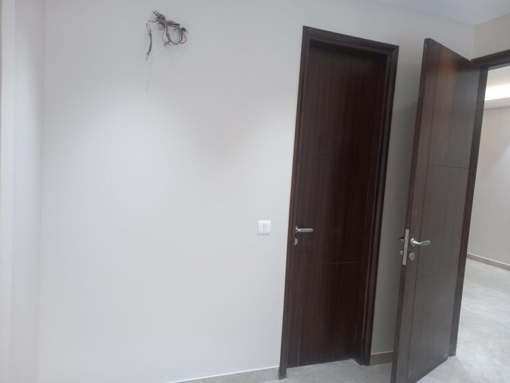 Room, rwa-residential-society 4 Bedroom 1800 Sq.Ft. Builder Floor In Sector 40 Gurgaon 8434357