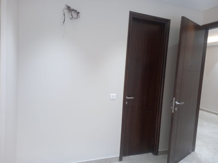 Room, rwa-residential-society 4 Bedroom 1800 Sq.Ft. Builder Floor In Sector 40 Gurgaon 8434357