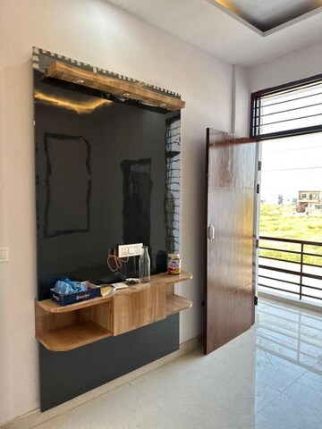 Furnished Amenities in 3 BHK Builder Floor at Sunny Enclave – for Sale