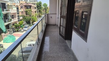 Balcony in 2 BHK Builder Floor at Sector 10a – for Rent