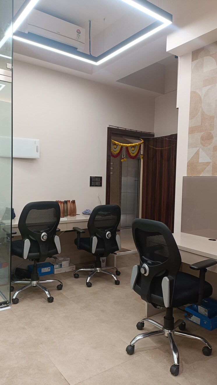Team Area, kemp-plaza Commercial Office Space 350 Sq.Ft. In Malad West Mumbai 8434460