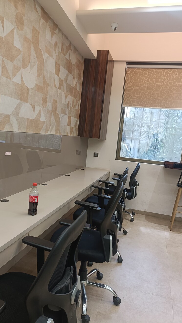 Team Area, kemp-plaza Commercial Office Space 350 Sq.Ft. In Malad West Mumbai 8434460