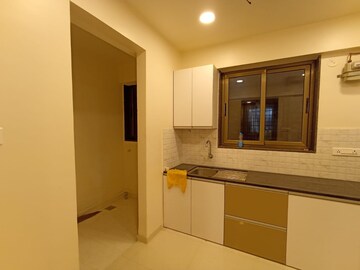 Room in 2 BHK Apartment at Raja Pittie Kourtyard, Kharadi – for Rent
