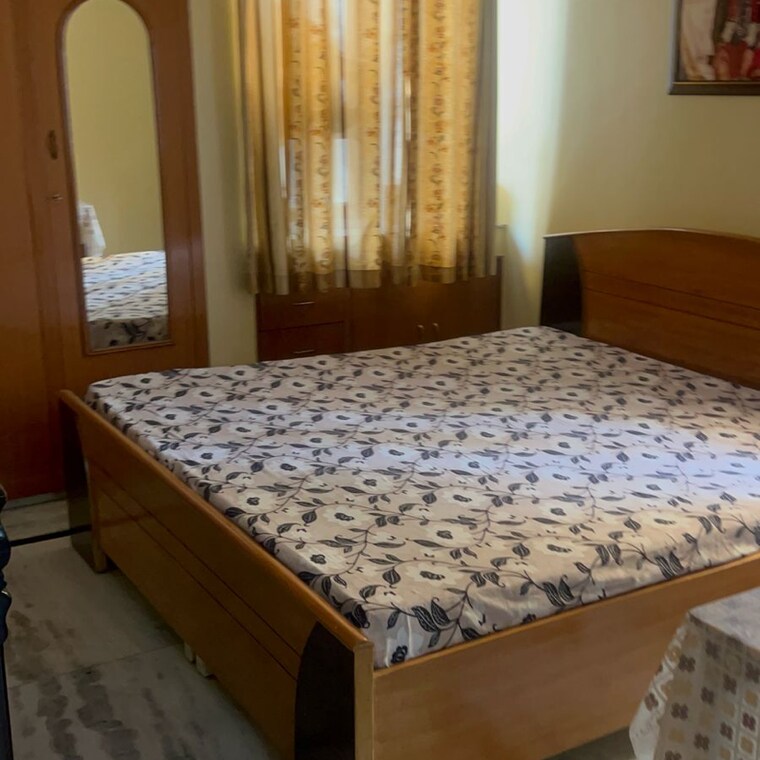 Bedroom, bhagya-laxmi-apartment 3 Bedroom 1300 Sq.Ft. Apartment In Rohini Sector 7 Delhi 8434458