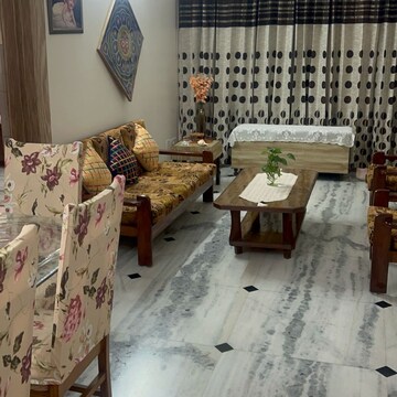 Living Room in 3 BHK Apartment at Bhagya Laxmi Apartment, Rohini Sector 7 – for Sale