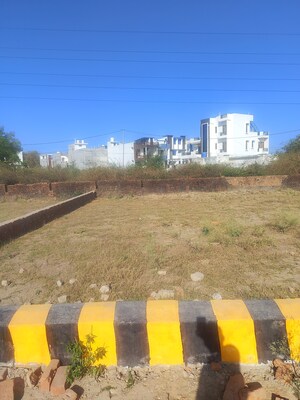 Plot Area in  Plot at Gulmohar Green, Gomti Nagar – for Sale