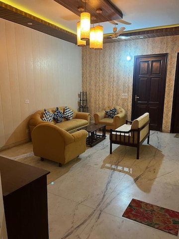 Living Room in 3 BHK Builder Floor at Vip Road – for Rent