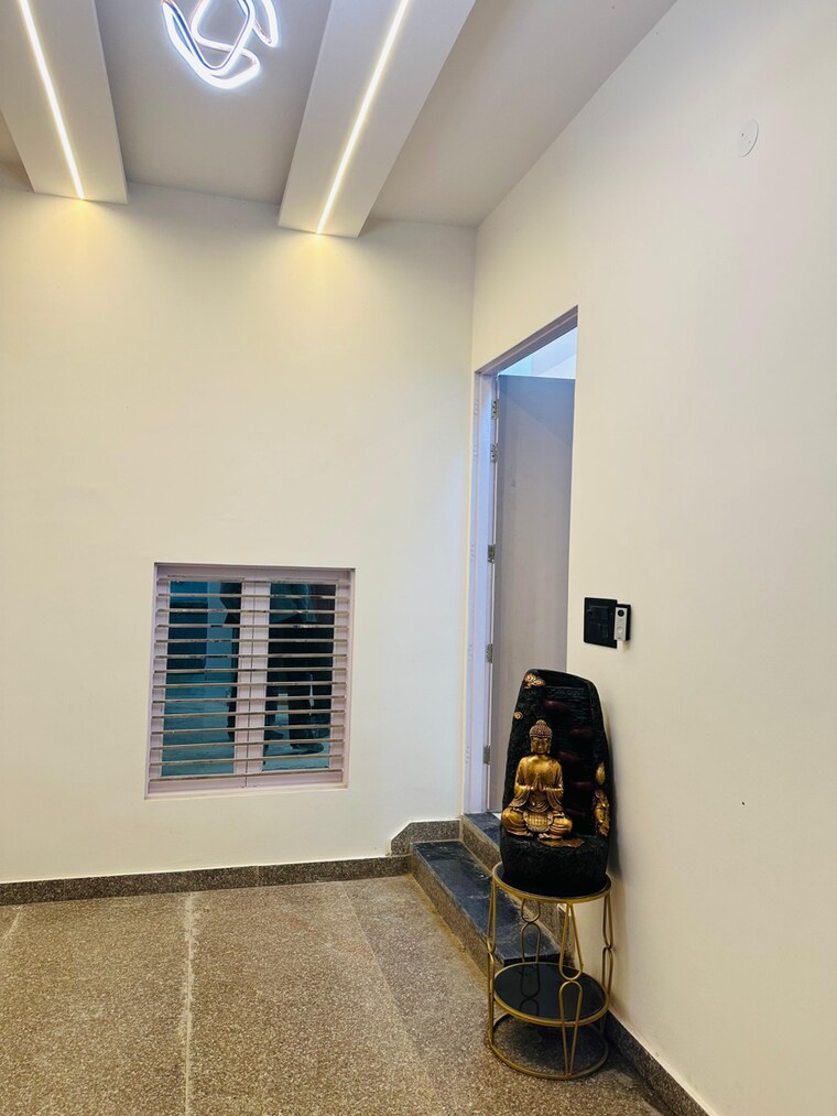 undefined, sector 16b greater noida 4 Bedroom 2520 Sq.Ft. Villa In Sector 16b Greater Noida Greater Noida 8434515