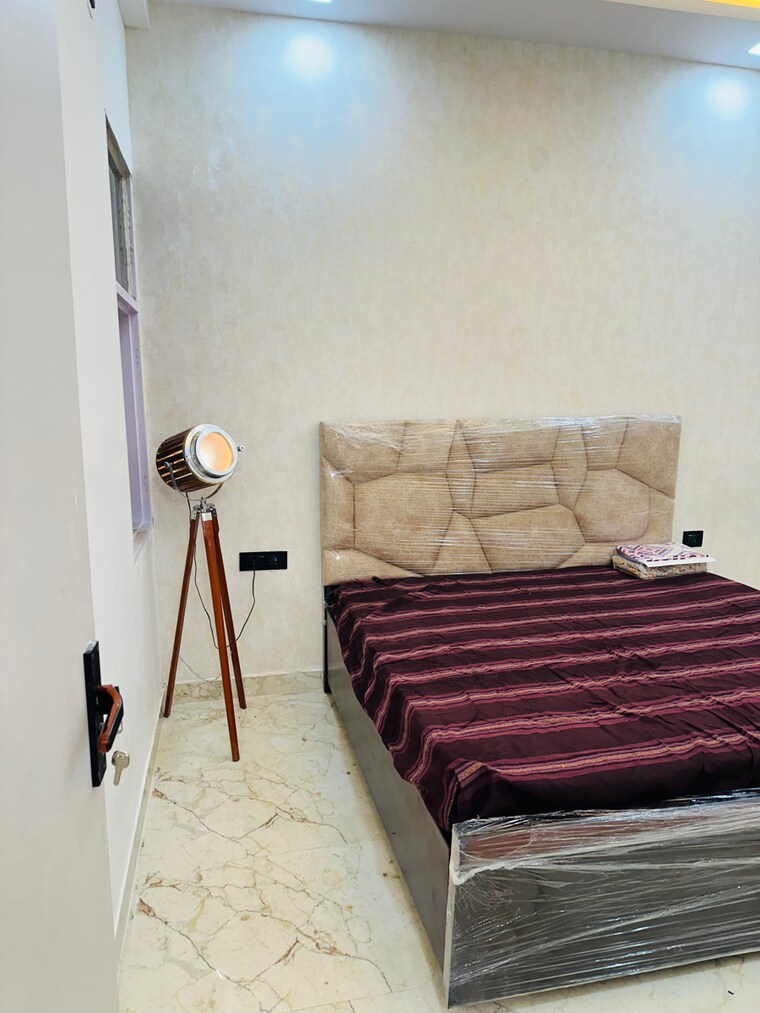 undefined, sector 16b greater noida 4 Bedroom 2520 Sq.Ft. Villa In Sector 16b Greater Noida Greater Noida 8434515