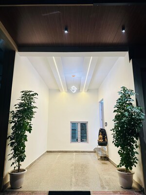 Furnished Amenities in 4 BHK Villa at Sector 16b Greater Noida – for Sale