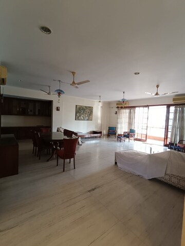 Living Room in 3 BHK Apartment at Bandra West – for Rent
