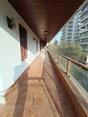 Balcony in 3 BHK Apartment at Bandra West – for Rent