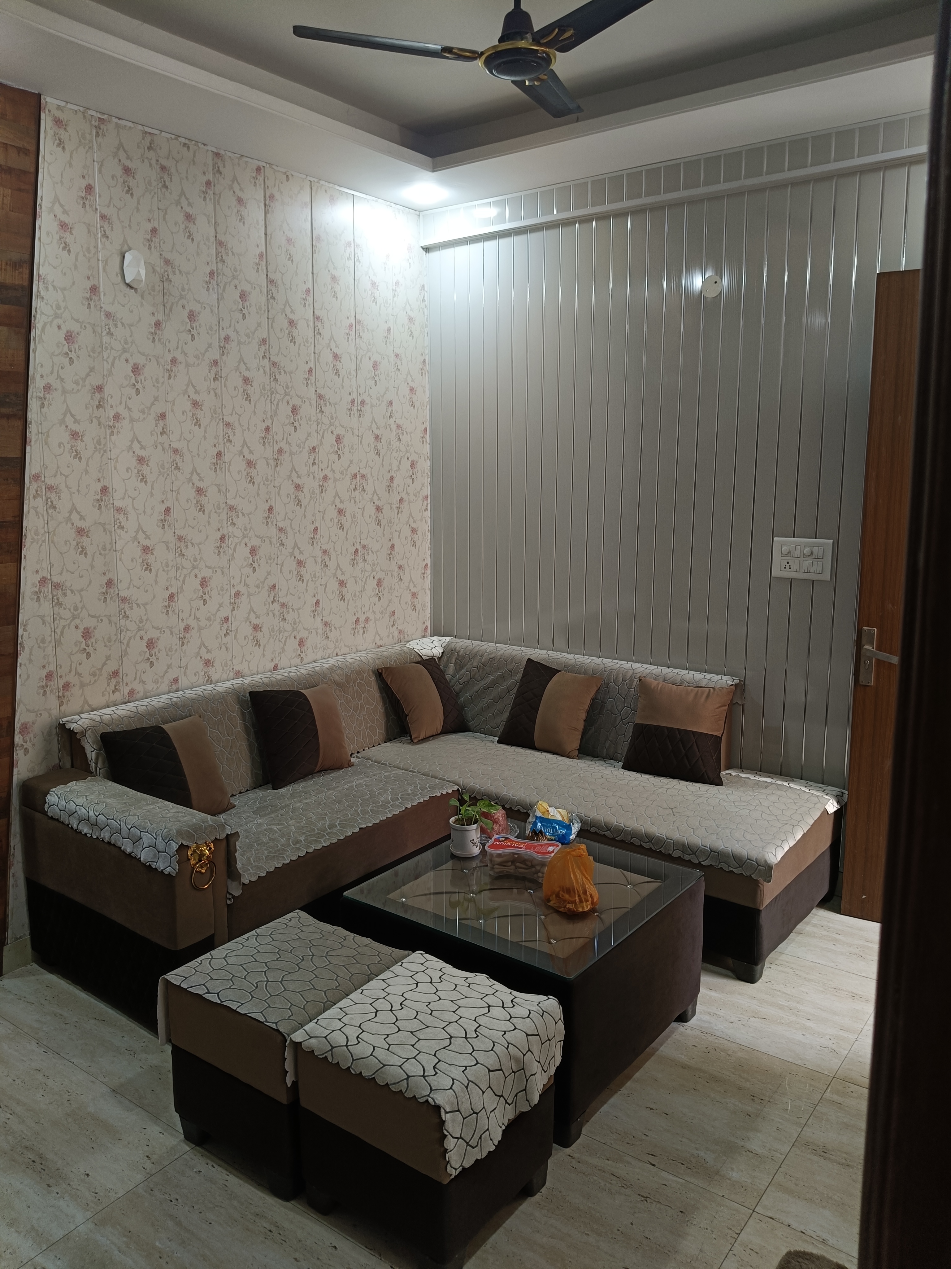 3 BHK Builder Floor For Sale in Victoria Floors